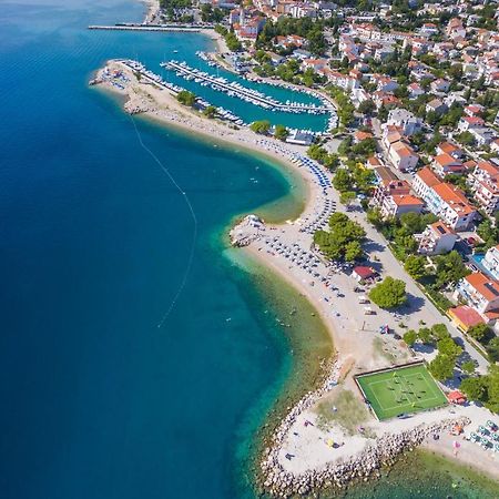 Apartments Faran Цриквеница Экстерьер фото