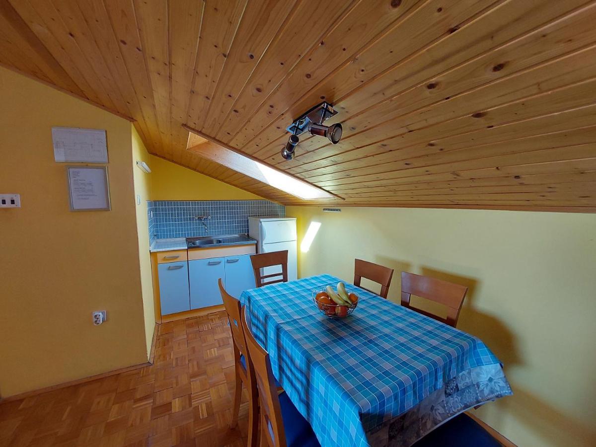 Apartments Faran Цриквеница Экстерьер фото
