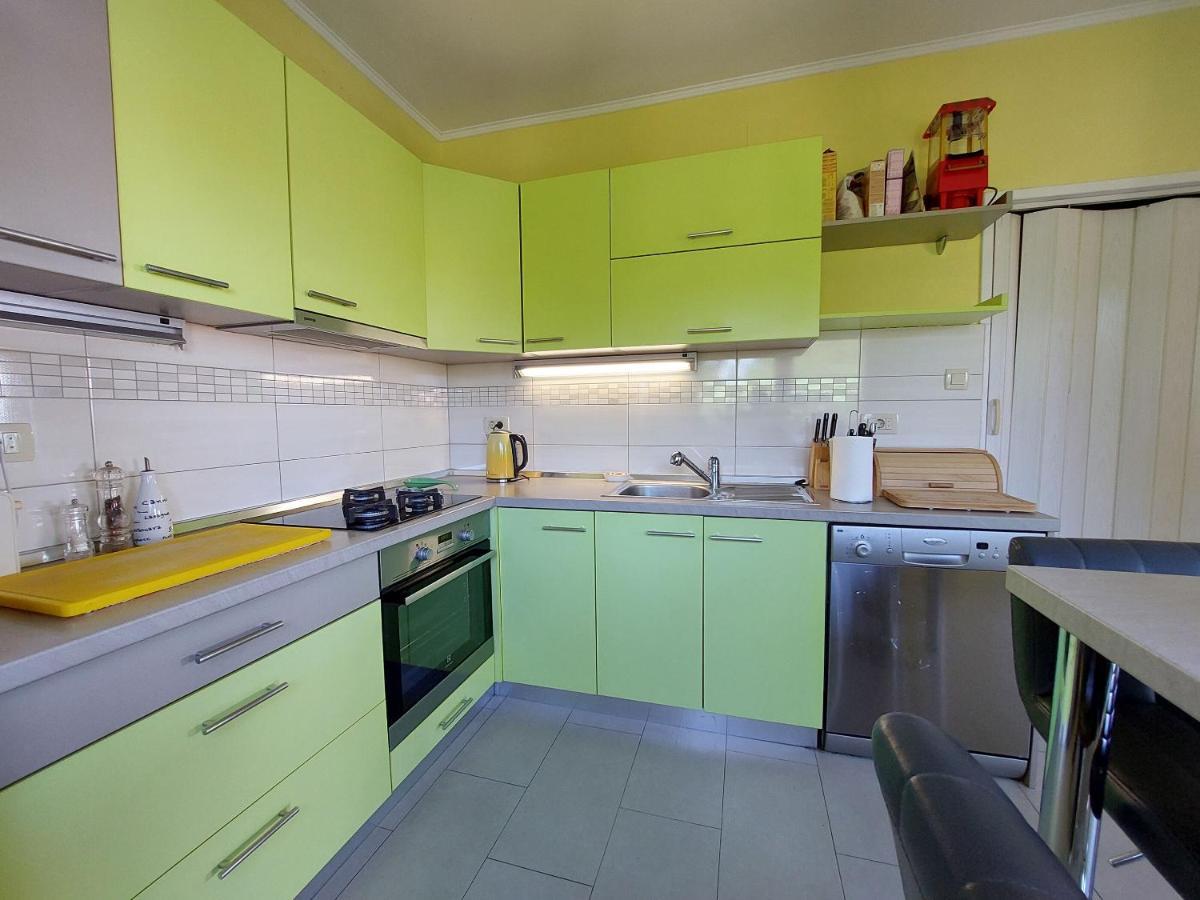 Apartments Faran Цриквеница Экстерьер фото