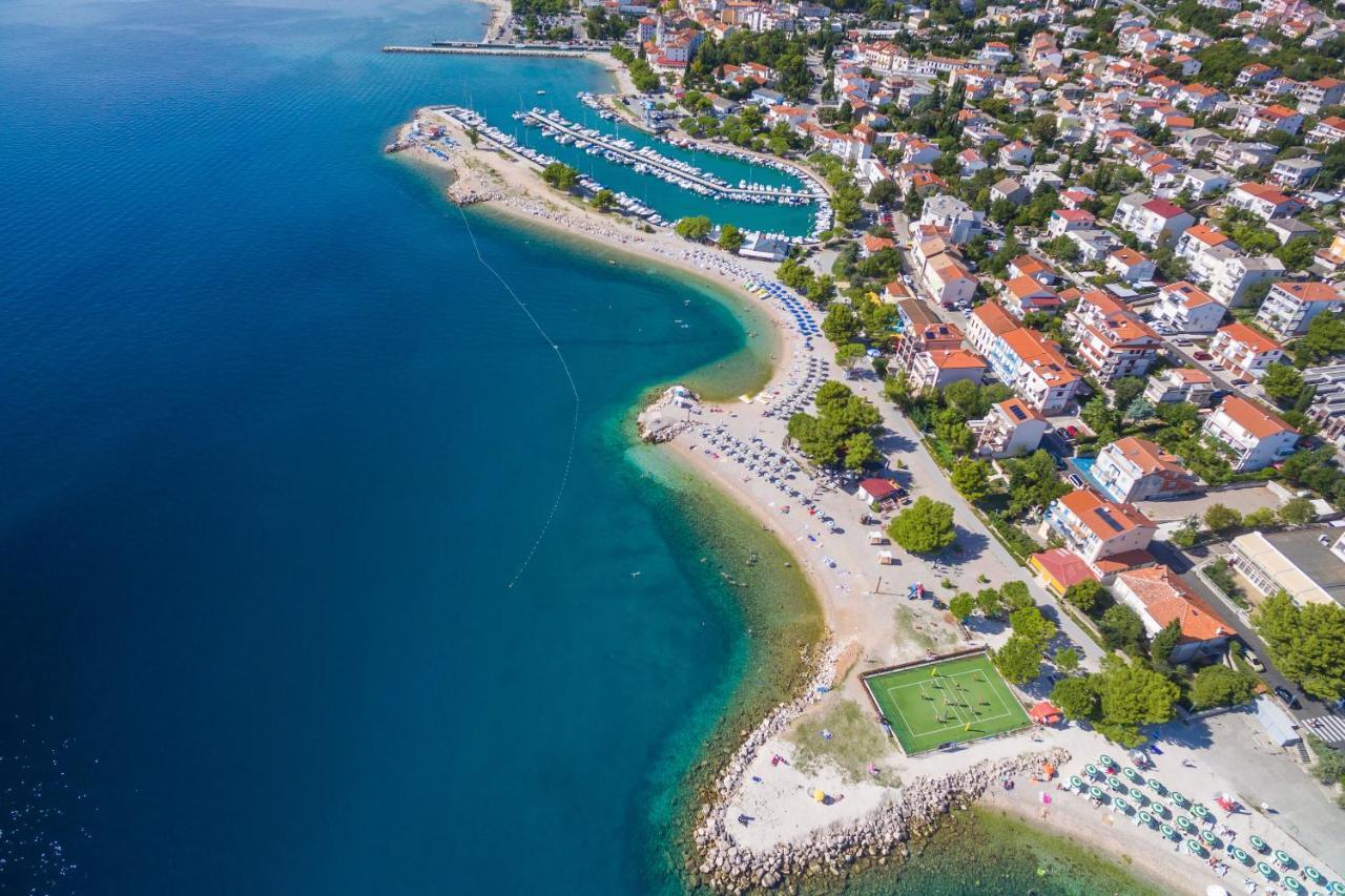 Apartments Faran Цриквеница Экстерьер фото
